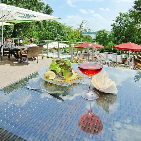 Ferienhaus Holiday And Camping Park Havelberge Am Woblitzsee - Dms021048-mya *